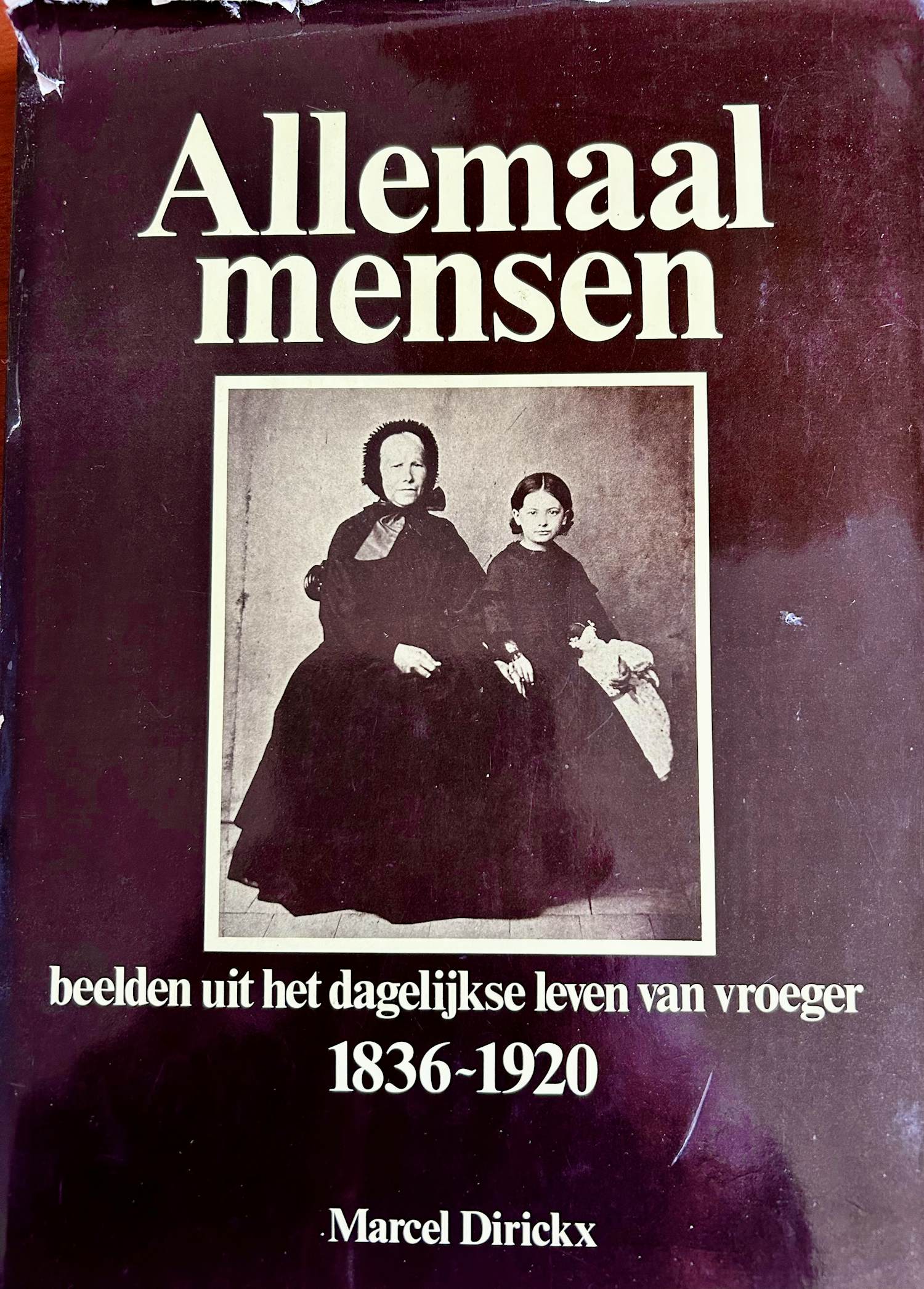 Antiquarisch Boek - 4 boeken over het leven van vroeger kopen? Bied vanaf 20!