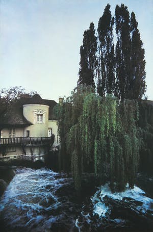 Paul Huf - Foto, Gezicht op rivier met huis - Ingelijst kopen? Bied vanaf 1!