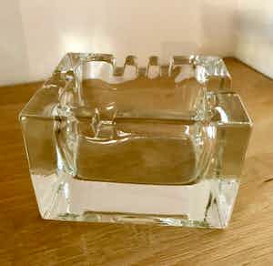 Kaj Franck - asbak Kaj Franck verkocht voor € 30!