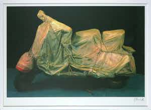 Christo - Gesigneerd exemplaar Wrapped Vespa - Ingelijst verkocht voor € 1!