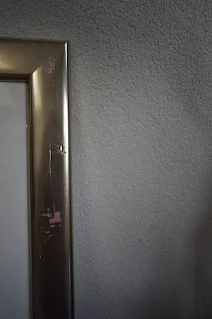 Corneille - Zeefdruk - Femme et oiso rouge - Ingelijst kopen? Bied vanaf 195!