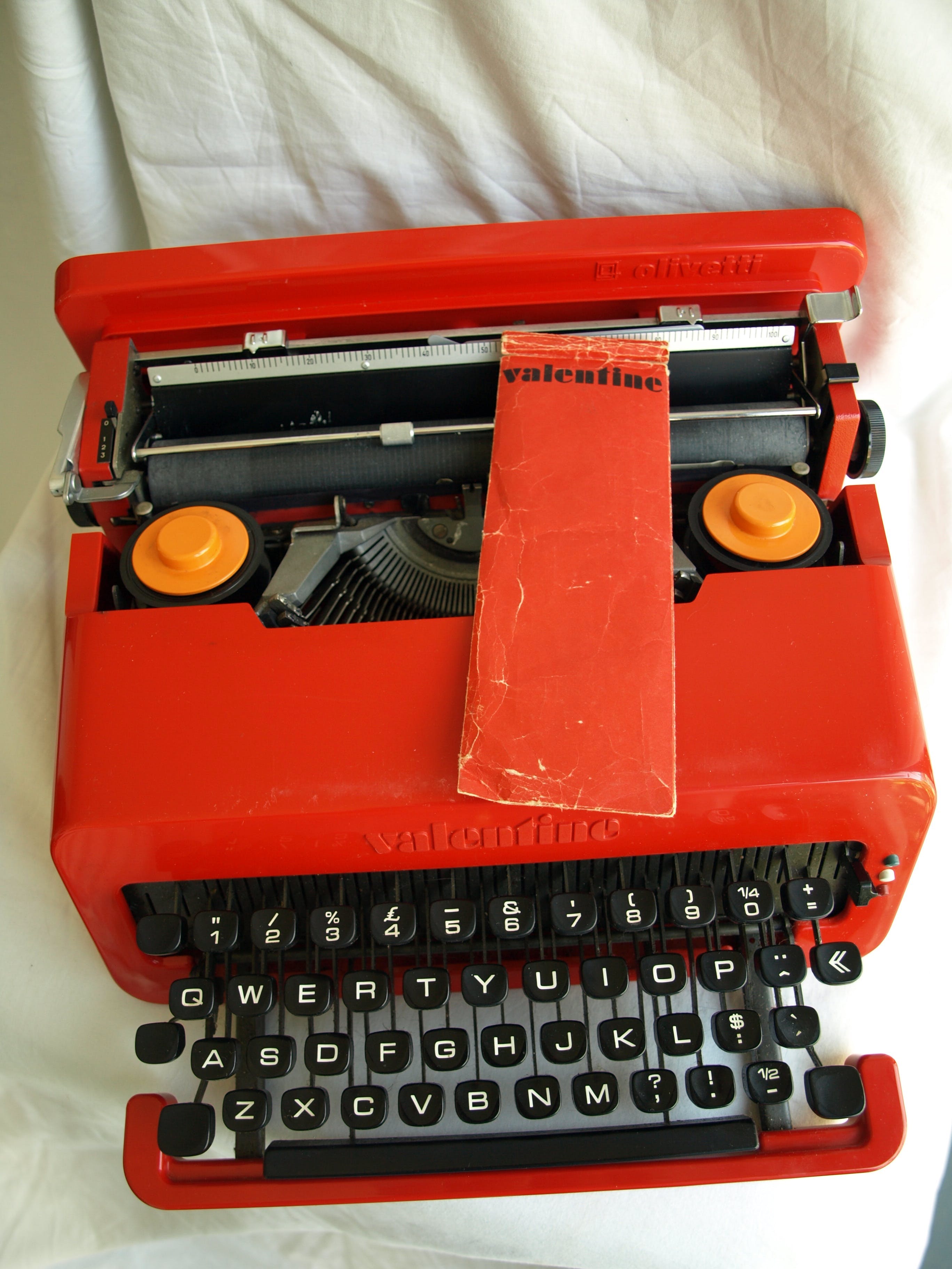 Ettore Sottsass - Valentine portable typewriter voor Olivetti – Italië 1969 kopen? Bied vanaf 75!