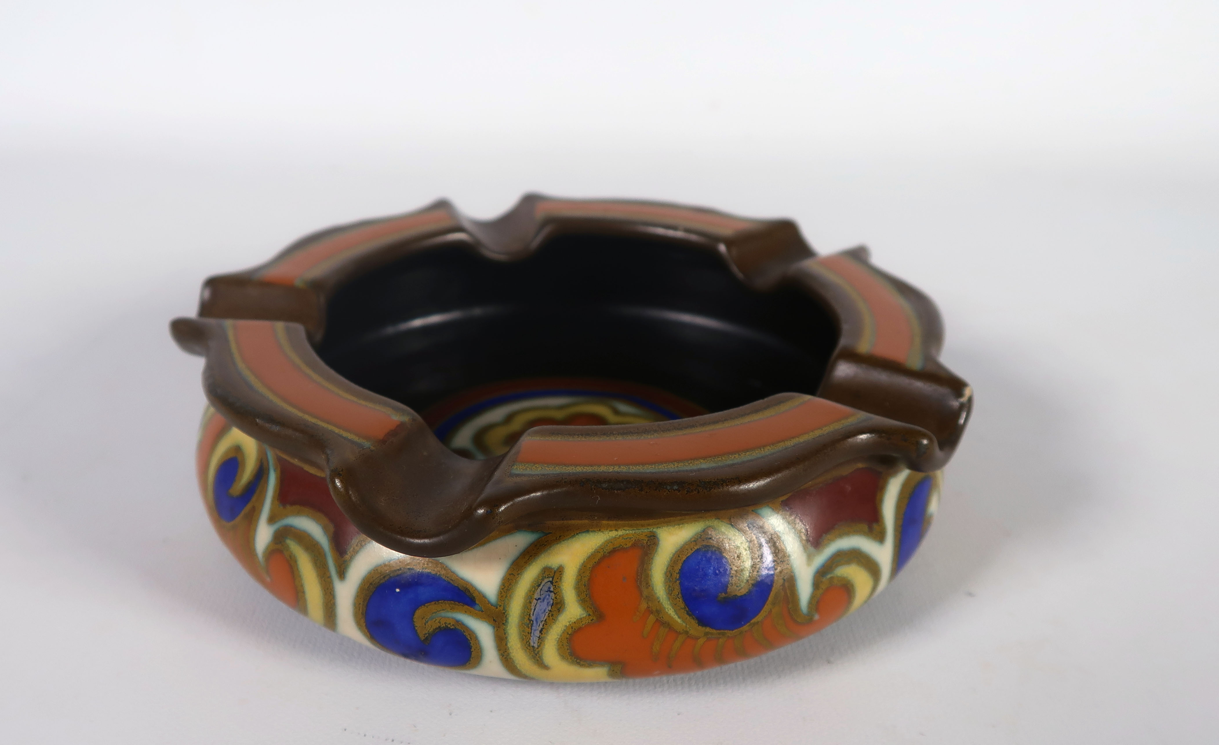 Plateelbakkerij Zuid-Holland - Plateel en aardewerk, Lot van drie objecten kopen? Bied vanaf 1!