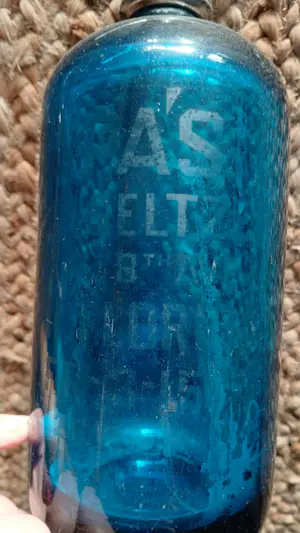 Curiosa - spuitfles antiek vintage retro soda waterfles blauw sifon kopen? Bied vanaf 10!