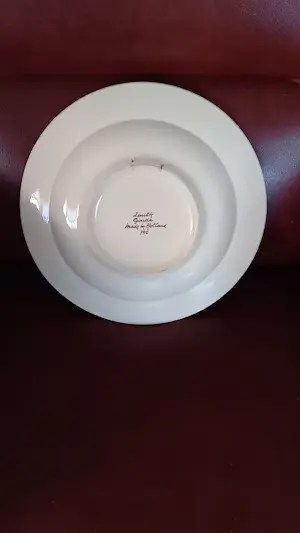 Plateelbakkerij Zenith - Wandbord villa Fatum Paramaribo 1947-1982 gesigneerd Eddy Waas kopen? Bied vanaf 25!