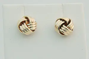 85 - Elegant paar 14krt rosé gouden oorstekers model - fraai afgewerkte "knopen" kopen? Bied vanaf 60!