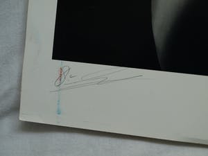 Niet of onleesbaar gesigneerd - Zwart-wit Foto , ‘Contact’ – gesigneerd - 61 x 46 cm. kopen? Bied vanaf 1!