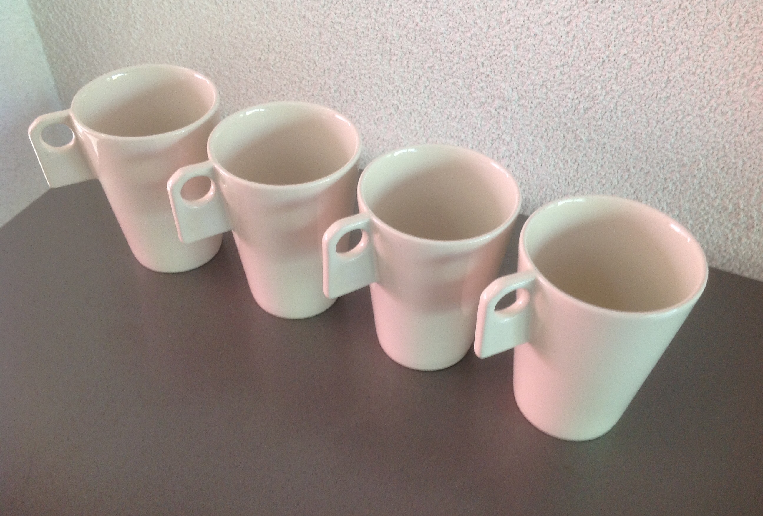 Villeroy & Boch - Vier koffiekopjes "Zeosen", Marc Pairon. kopen? Bied vanaf 10!