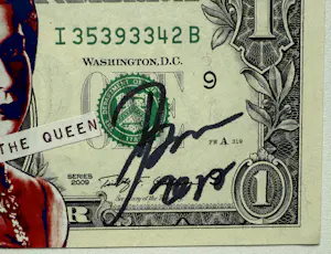 Death NYC - Collage op Amerikaanse Dollar | 'Death save the Queen' | 2012 kopen? Bied vanaf 20!