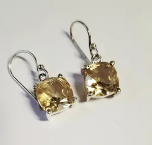Nieuwe zilveren oorbellen met facetgeslepen Citrien kopen? Bied vanaf 60!