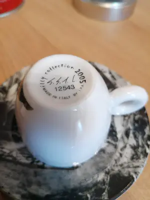 illy Art Collection - illy collection - 2004 Sebastiao Salgado - In Principio 3 - Ethiopia espresso kopen? Bied vanaf 50!