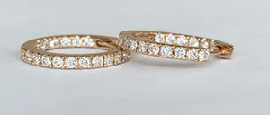 18 karaat Rosé gouden oorbellen  met 0.72 ct Diamanten kopen? Bied vanaf 800!