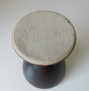 Niet of onleesbaar gesigneerd - Jan Vander Elst - Studio keramische kan en twee bekers kopen? Bied vanaf 1!