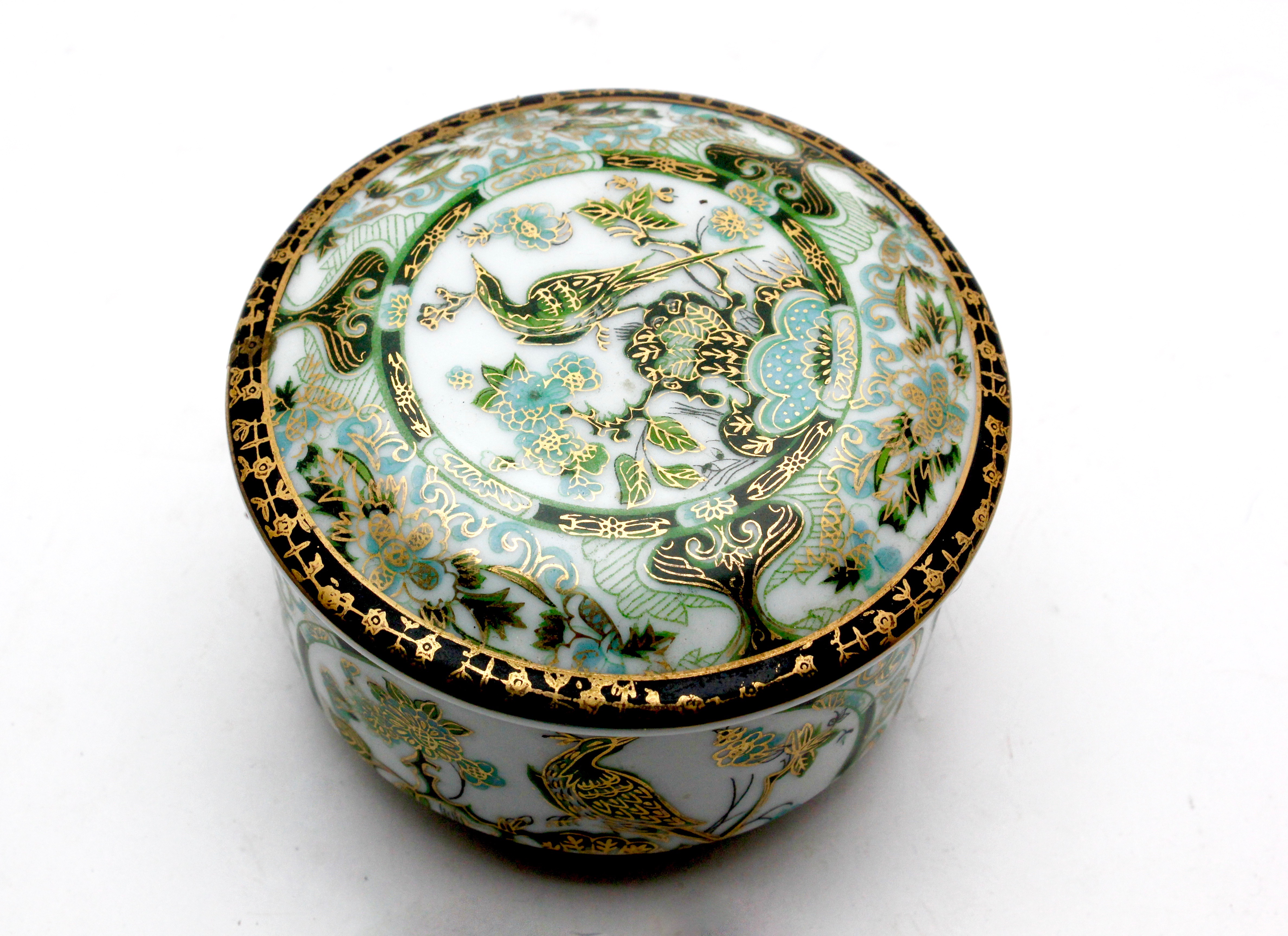 Saji - Imari dekselschaal met groen 'Saji' decor kopen? Bied vanaf 1!