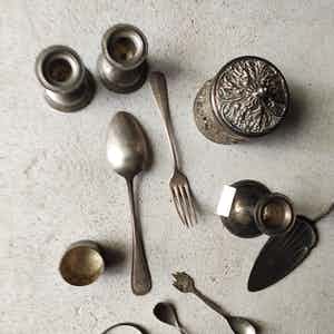 Koffiebestek / Tafelservies (11 stuks) verkocht voor € 1!