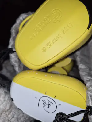 Thomas Dariel - Sculpture Mickey Disney Cosmic Thomas Dariel - Jaune - S kopen? Bied vanaf 140!