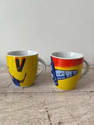 Herman Brood - 4 porseleinen kopjes kopen? Bied vanaf 35!
