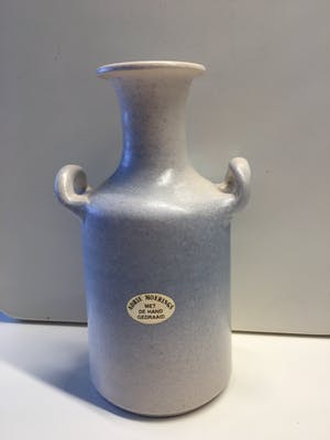 Adrie Moerings - Prachtig gaaf vaasje / kruikje kopen? Bied vanaf 20!