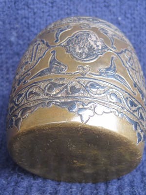 Brons (Onbekend) - Perzische met zilver ingelegde kom. kopen? Bied vanaf 35!