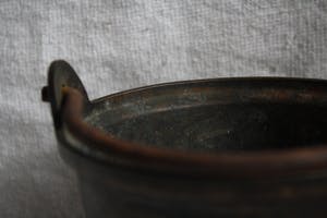 Curiosa - Bronzen Cauldron.(1523) kopen? Bied vanaf 50!