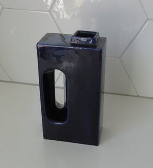 Afina Rijnsburg - Blauwe Schoorsteen vaas kopen? Bied vanaf 1!