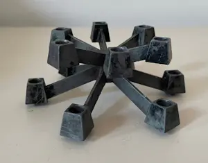 Jens Quistgaard - Brutalistische gietijzeren kandelaar uitgevoerd voor Paro kopen? Bied vanaf 1!