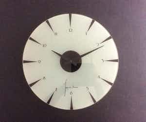 Jan des Bouvrie - Wandklok verkocht voor € 35!