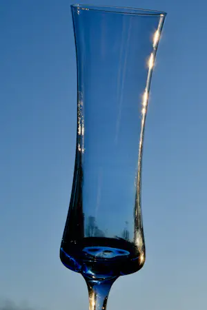 Niet of onleesbaar gesigneerd - 6 Zeldzame, vintage, mondgeblazen, gekleurde Art Deco Champagneglazen kopen? Bied vanaf 1!