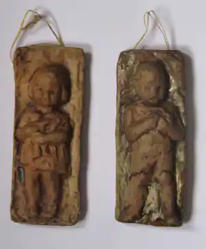 Buy Hanna Mobach - Muurdecoratie van jongen en meisje? Bid from 25!