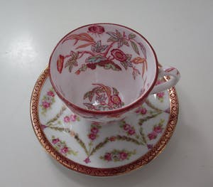 Royal Limoges - Rosenthal, Hutschenreuter e.a. 5 stuks antieke miniatuurkopjes van porselein kopen? Bied vanaf 30!