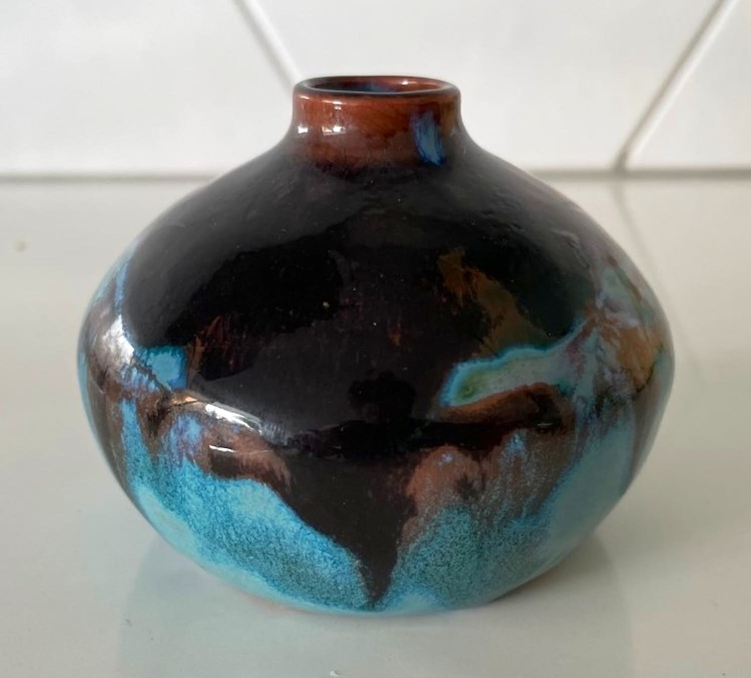 Adrien Delpayrat - Miniatuur vaasje met prachtig glazuur verkocht voor € 50!