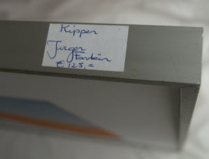 Jurjen Fontein - Zeefdruk , “Kippen” – gesigneerd & ingelijst kopen? Bied vanaf 1!