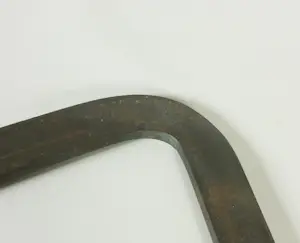 David van de Kop - IJzeren wandobject met hangend element kopen? Bied vanaf 1!