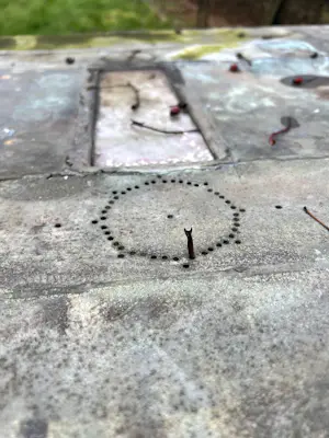 Cor de Ree - bijzondere tafel uitgevoerd met staal en koper kopen? Bied vanaf 200!