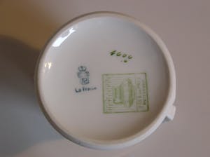 Niet of onleesbaar gesigneerd - Art nouveau porseleinen melkkannetje van Pfeiffer & Lowenstein Oostenrijk kopen? Bied vanaf 1!