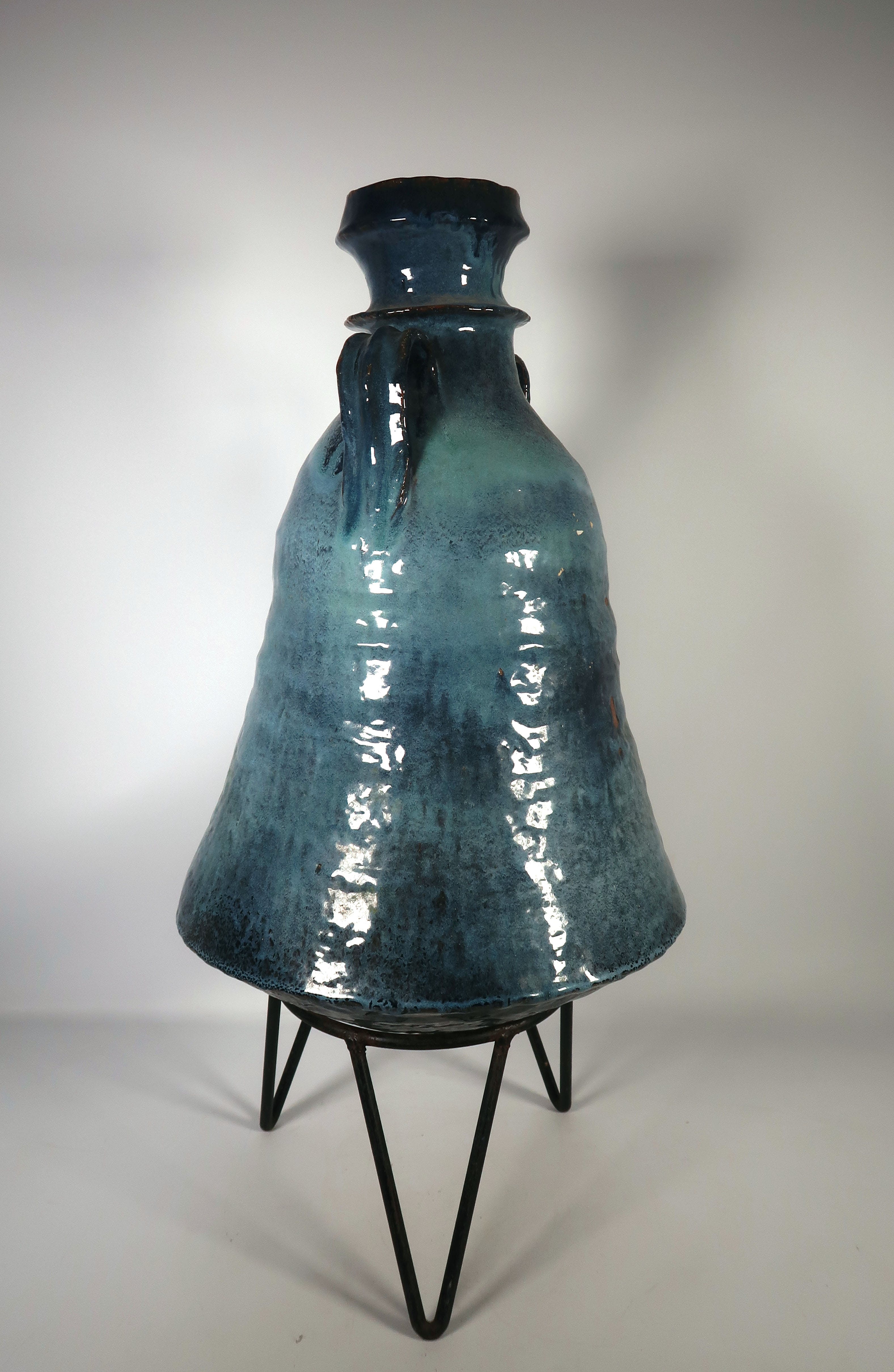 Peter von Hartsvelt Müller - Aardewerk, Amfora vaas met standaard (Groot) kopen? Bied vanaf 70!