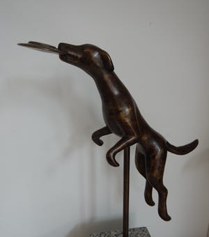 Brons (Onbekend) - Springende hond kopen? Bied vanaf 45!