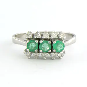 14k wit gouden ring met smaragd en single cut diamant 0.15 ct - ringmaat 18.25 kaufen? Bieten Sie von 250!