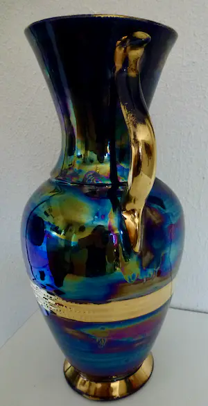 Niet of onleesbaar gesigneerd - Art Deco - Fijn Goud Afgewerkte Aardewerk Vaas - 1920/1930 kopen? Bied vanaf 1!