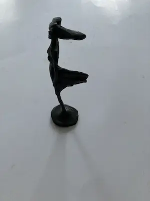 Corry Ammerlaan - Brons beeldje ‘Vrouw in de wind’ kopen? Bied vanaf 1!