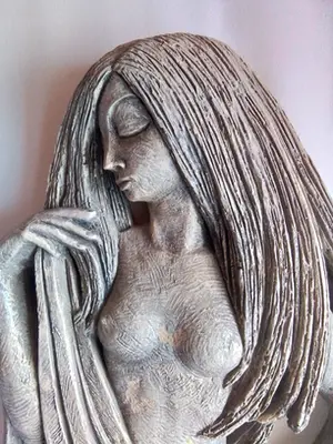 Niet of onleesbaar gesigneerd - Fraai wandsculptuur met exodische dames kopen? Bied vanaf 1!