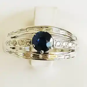 1.10ct Sapphire and Diamond Ring verkocht voor € 790!