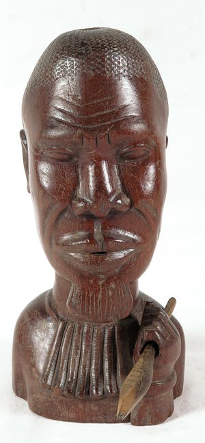 Kuba - Borstbeeld van een dignitarisfiguur met een speer kopen? Bied vanaf 1!