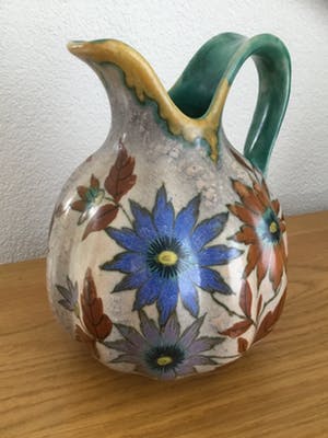 Plateelbakkerij Zuid-Holland - Decoratieve kan | Jaren ‘30 kopen? Bied vanaf 35!