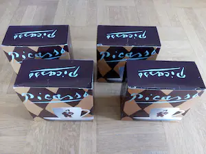 Pablo Picasso - Vier koffiekopjes + schotels Picasso (Boheems porselein) in originele verpakking kaufen? Bieten Sie von 19!