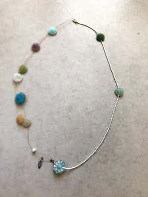 Marian Sturkenboom - Prachtig handgemaakt halssieraad verkocht voor € 109!