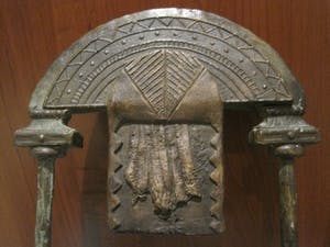 Brons (Onbekend) - Bronzen poort van Amiens. kopen? Bied vanaf 60!