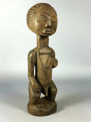 Luba - Old Tribal used African statue from the Luba - Congo. verkocht voor € 75!