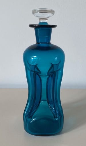 Jacob Eiler Bang - IJsvogel blauwe 'kluk kluk' karaf - Holmegaard kopen? Bied vanaf 50!