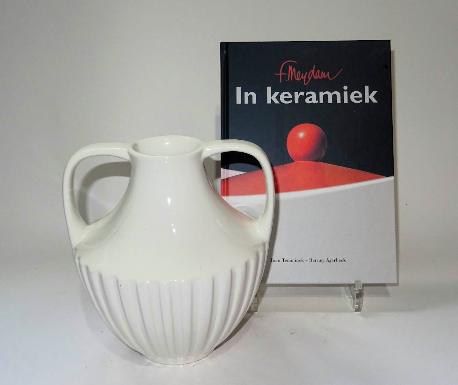 Floris Meydam - ribbelvaas model 1493 kopen? Bied vanaf 75!